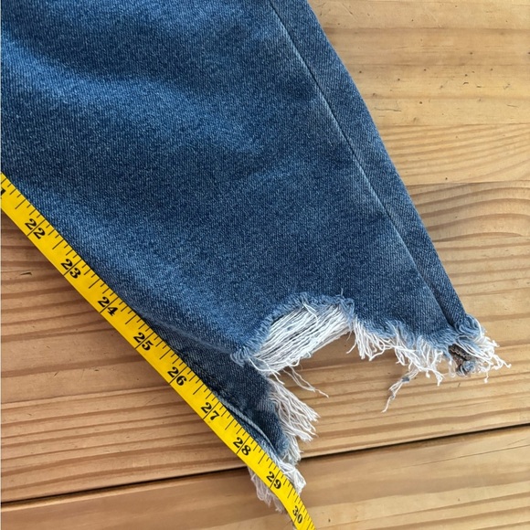 American Eagle Outfitters Blue High Rise Distressed Jeans - Picture 9 of 10